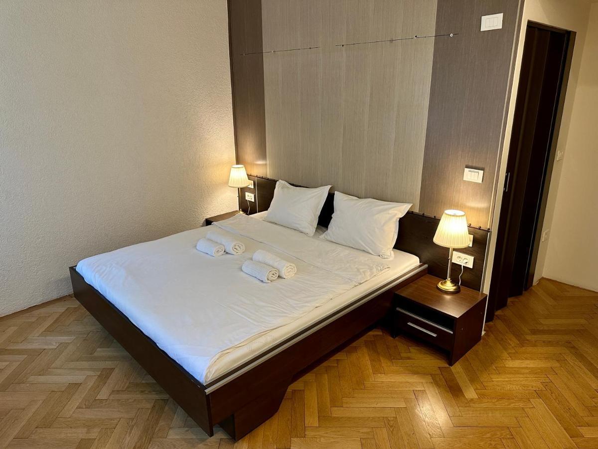 Schiller Apartment - Old Town Sibiu Ngoại thất bức ảnh